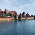アパート Castle マルボルク